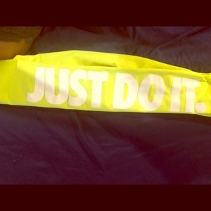 Nike full length thermal leggings💛